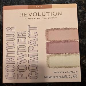 Revolution Contour Powder Compact - Fair Shades